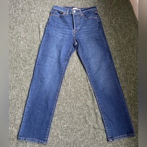 Levi Wedgie Straight NWOT